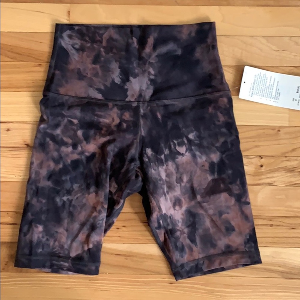 NWT lululemon align short 10” Diamond Dye Graphite